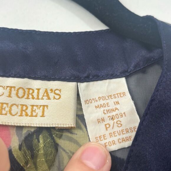 Vintage Victoria's Secret Floral Button Down Sheer Nightgown Navy Small - Picture 3 of 4